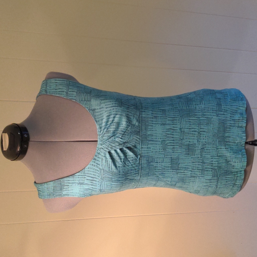 Patagonia Tank Top - Women's Small - green